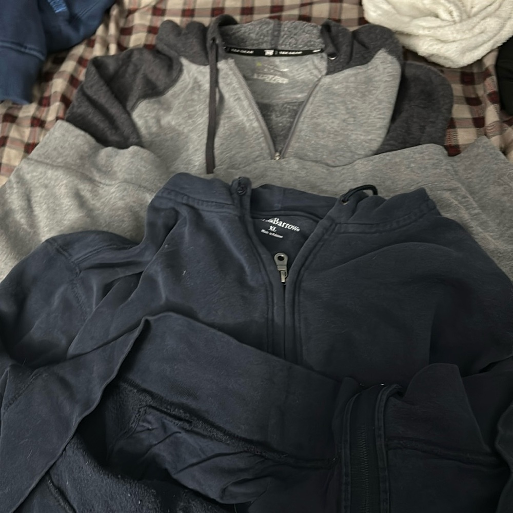 Croft & Barrow zip up hoodie + Tek gear zip up hoodie